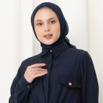 Warna jilbab untuk baju biru dongker