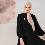 Warna jilbab untuk gamis hitam