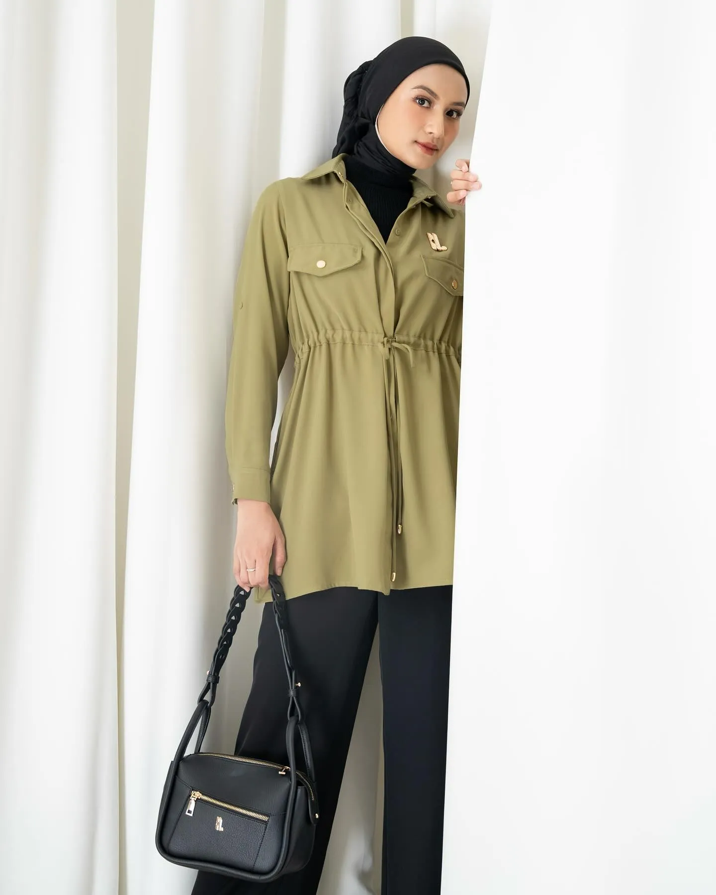 celana hitam