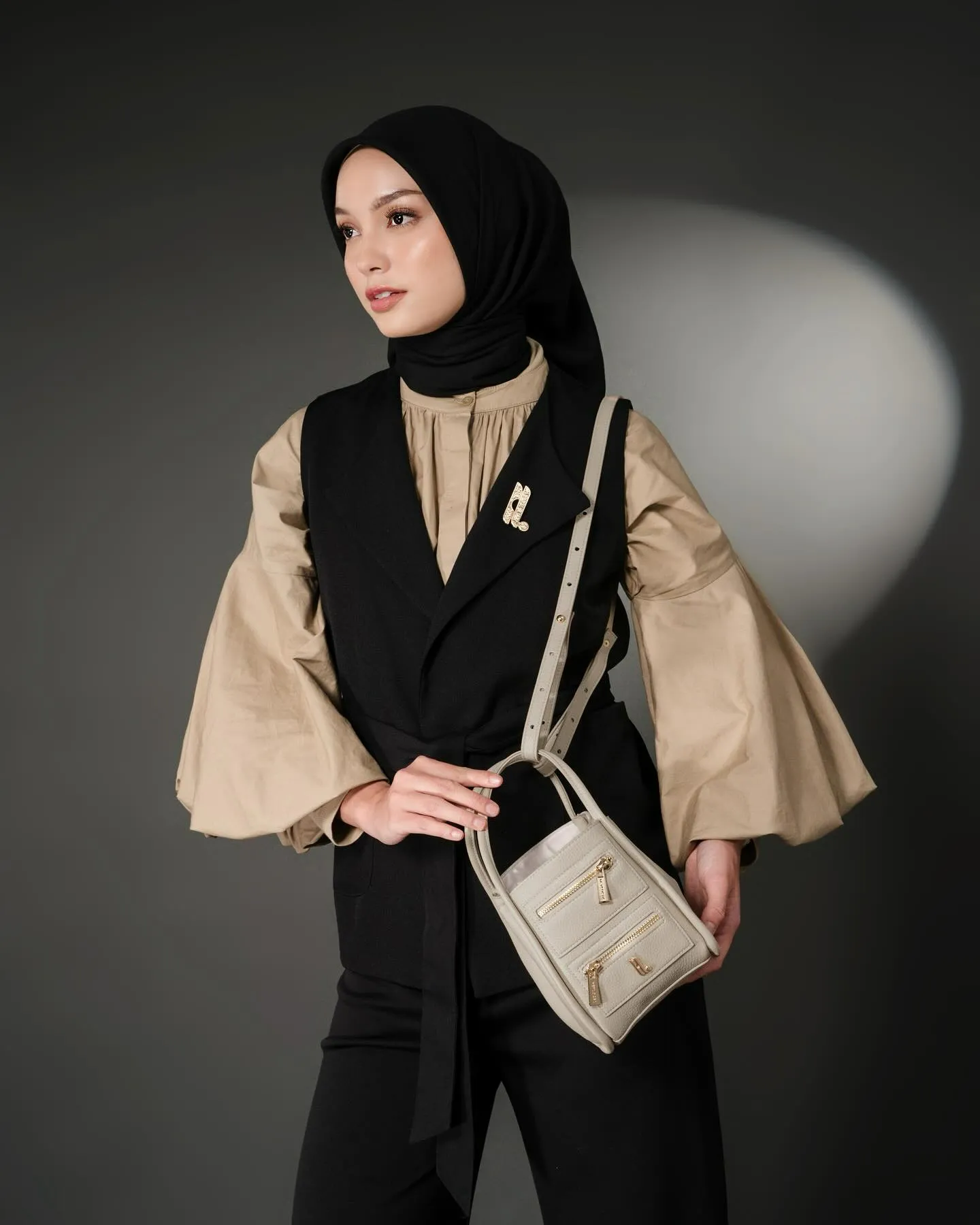 celana hitam