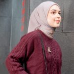 Warna jilbab yang cocok untuk baju maroon