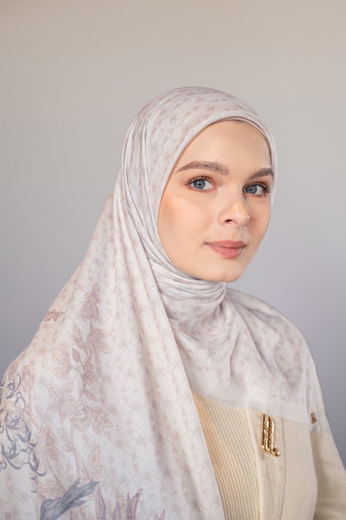 Jilbab putih