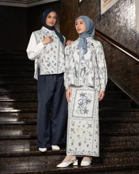 ootd ke wisuda teman