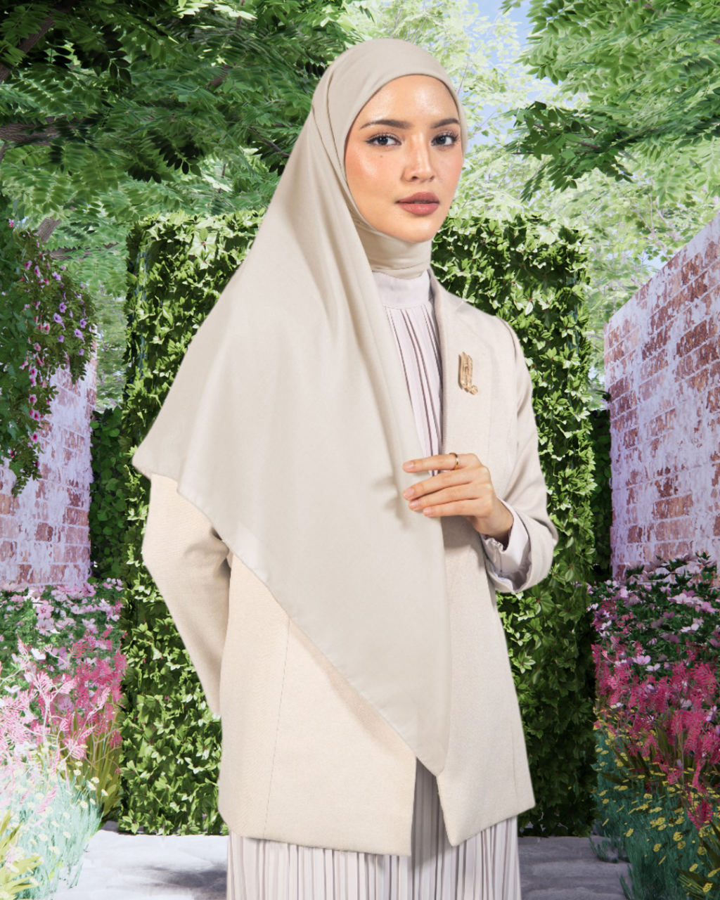 baju warna navy cocok dengan jilbab warna apa? 