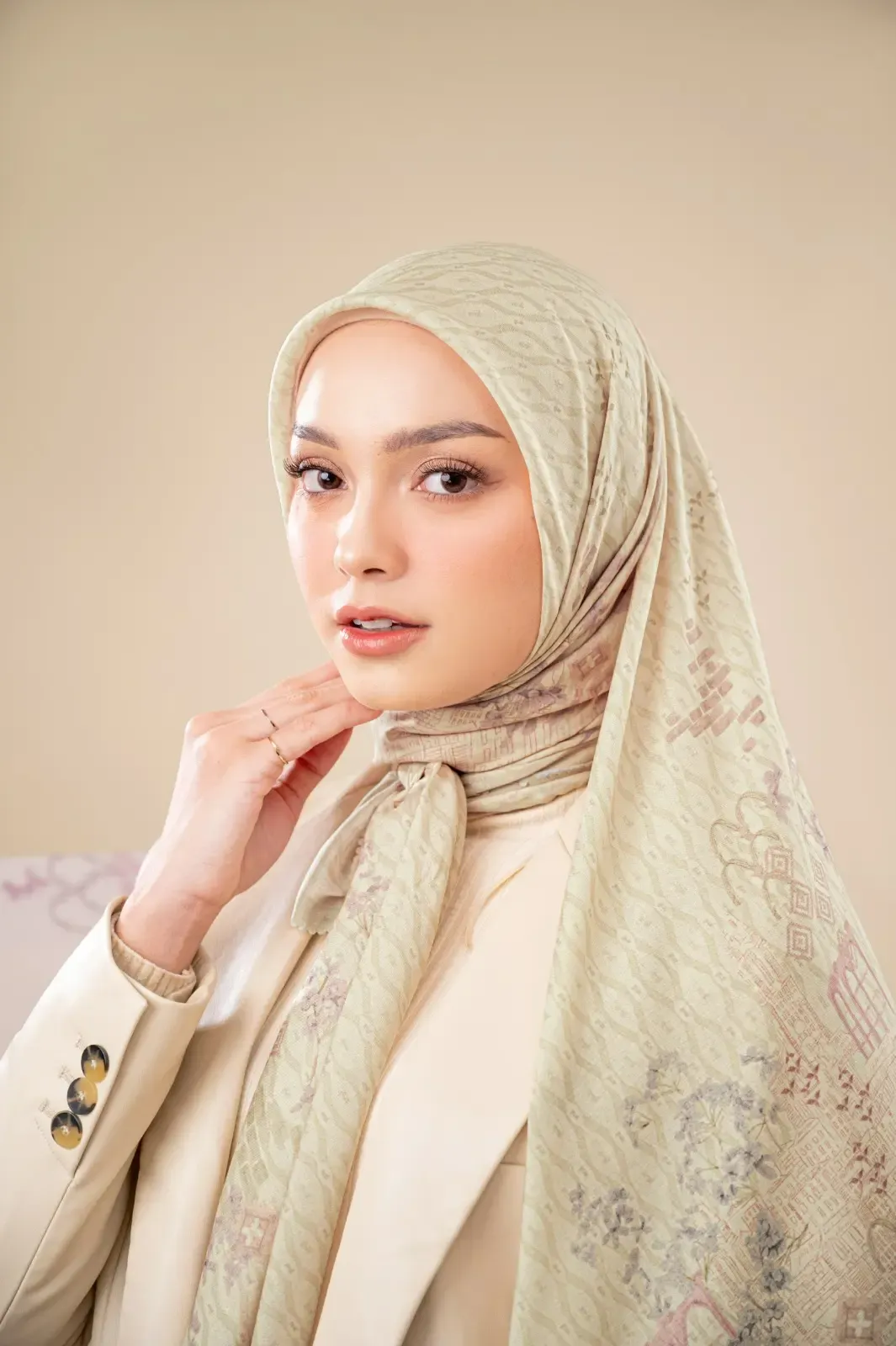 baju mocca cocok dengan jilbab warna apa
