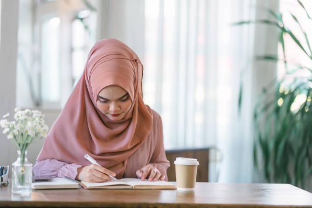 Menulis Salah Satu Cara untuk Meredakan Angger Issue Kamu