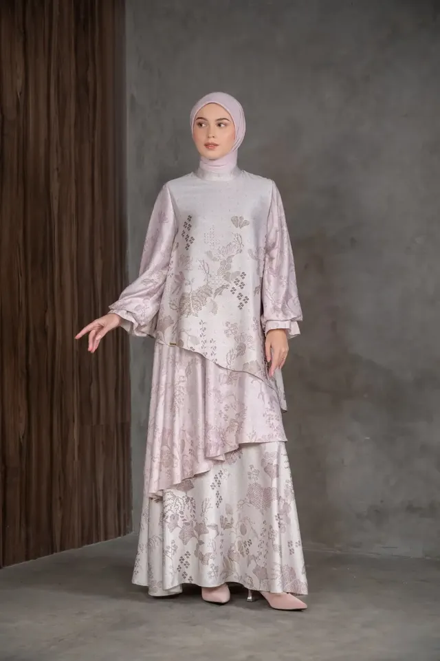 warna gamis yang cocok untuk kulit sawo matang