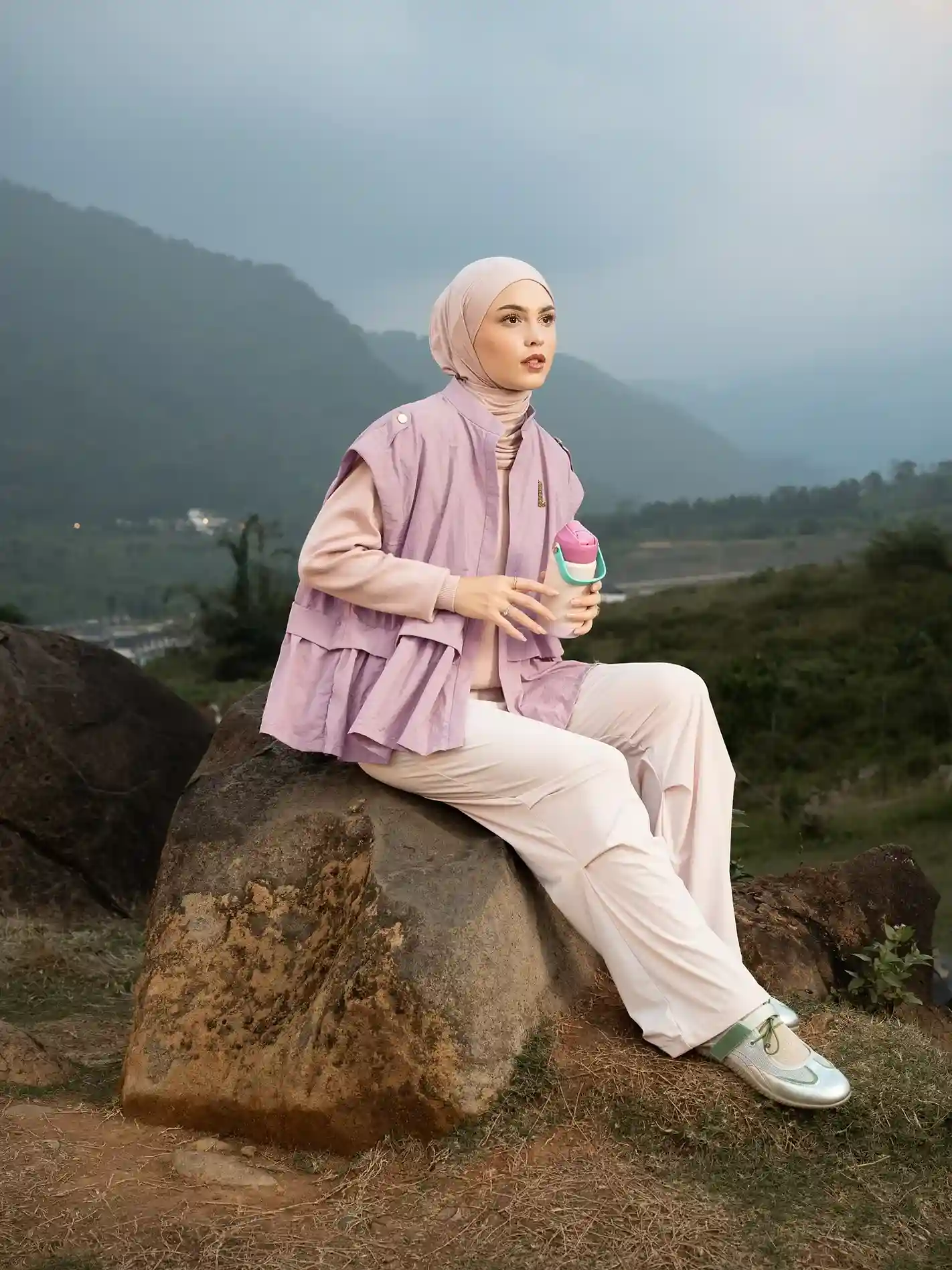 ootd vest hijab