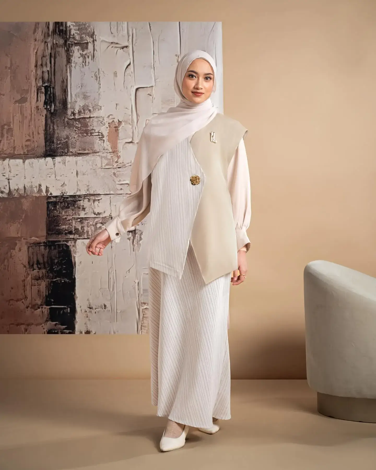 ootd vest hijab