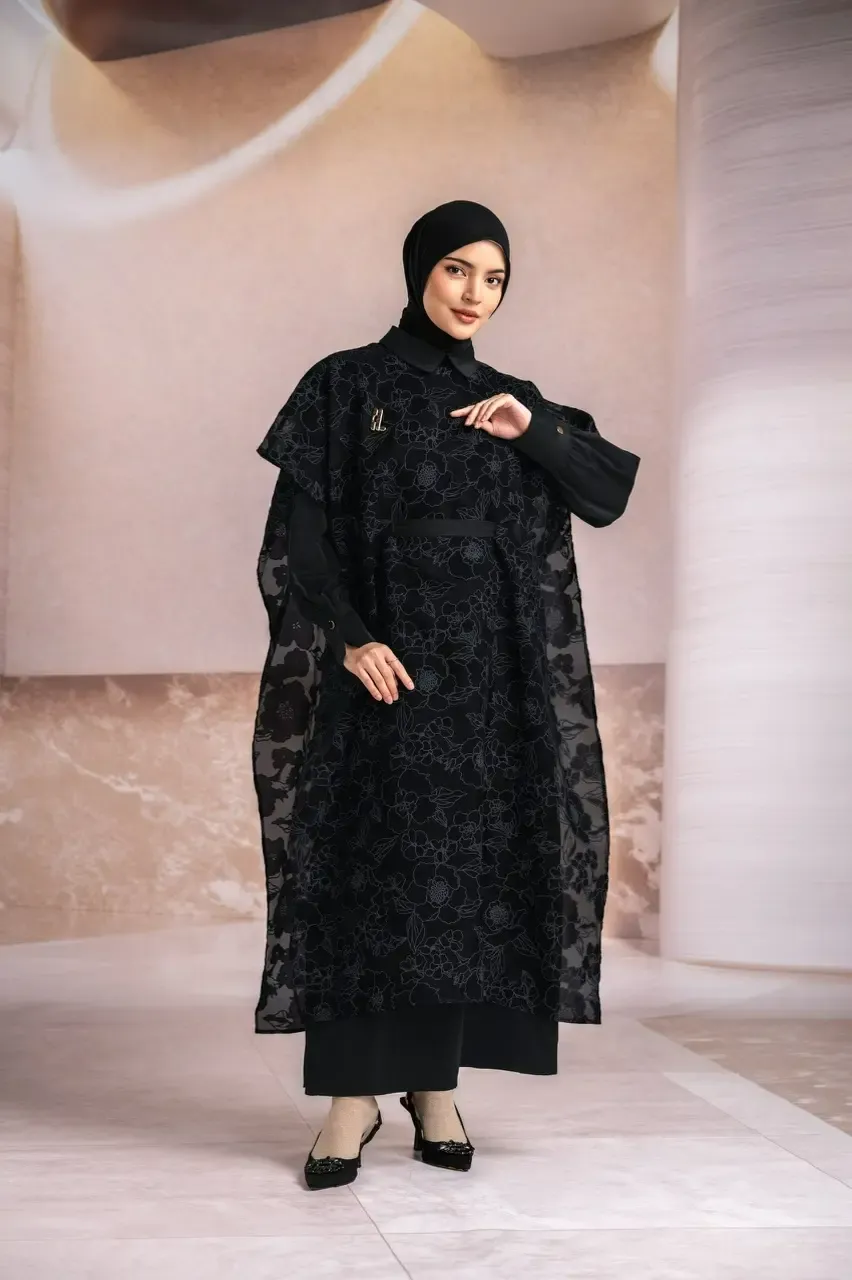gamis aksen tali