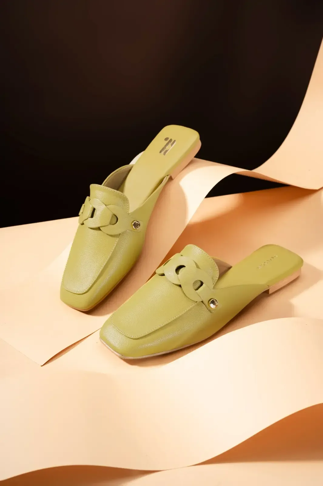 sepatu sandal wanita