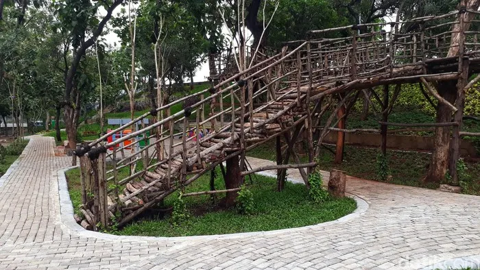 taman di jakarta barat