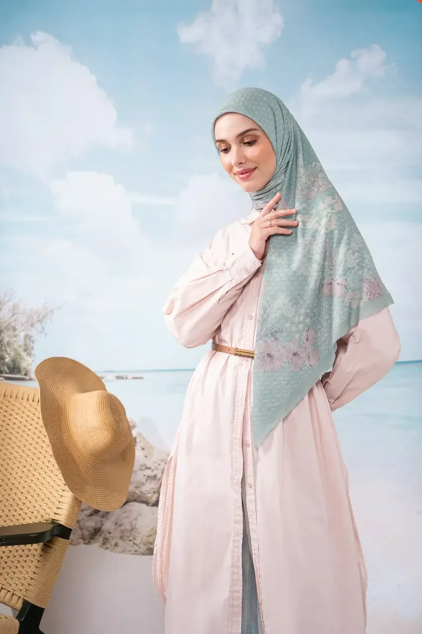 hijab heylocal