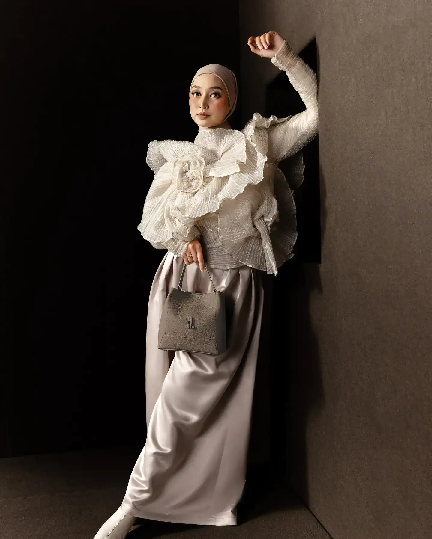 jilbab warna nude