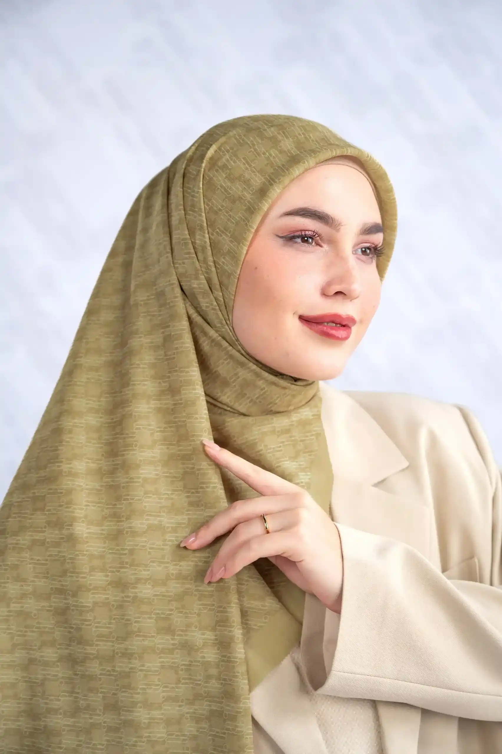 baju warna sage cocok dengan jilbab warna apa