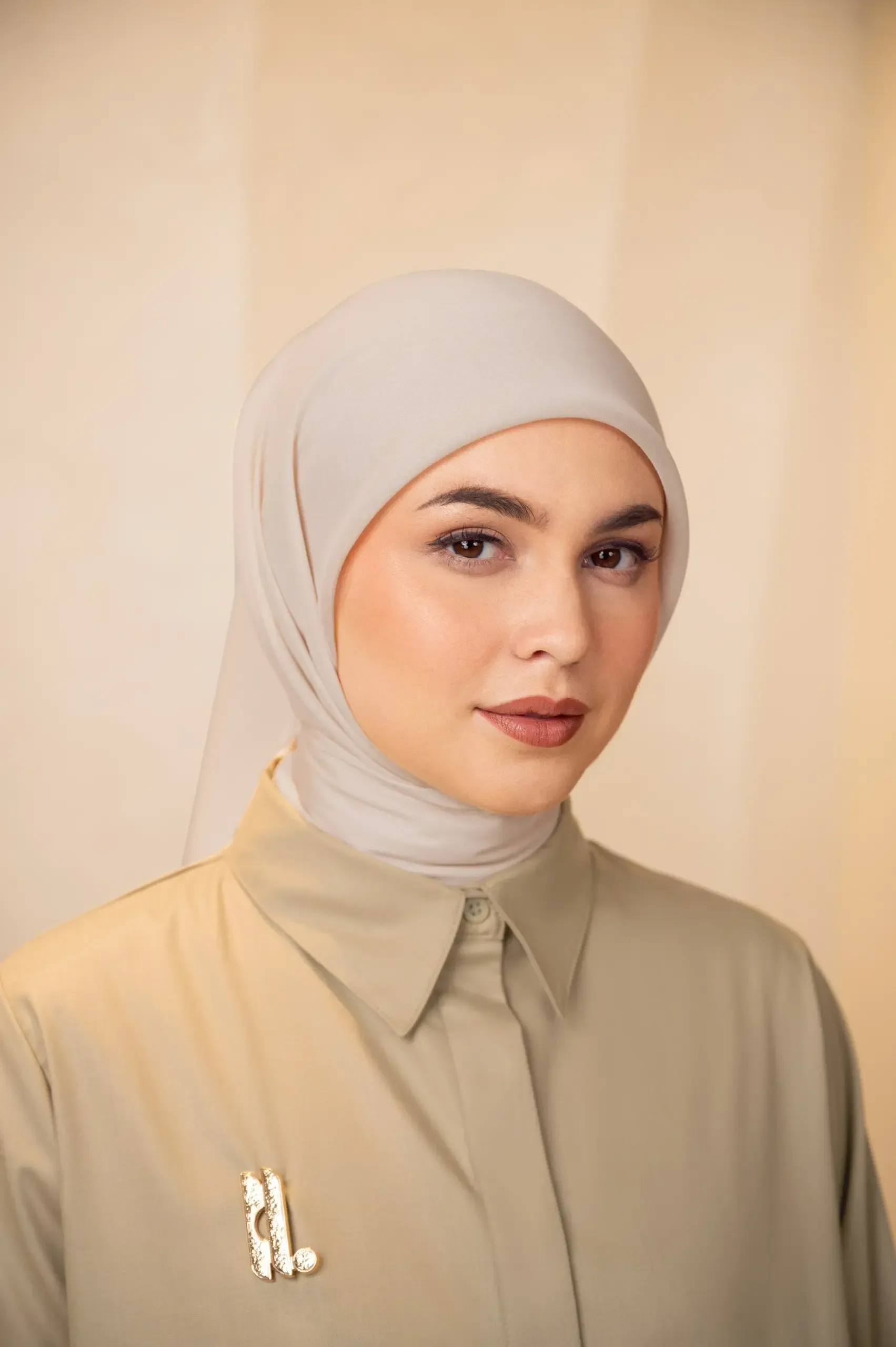 baju warna sage cocok dengan jilbab warna apa